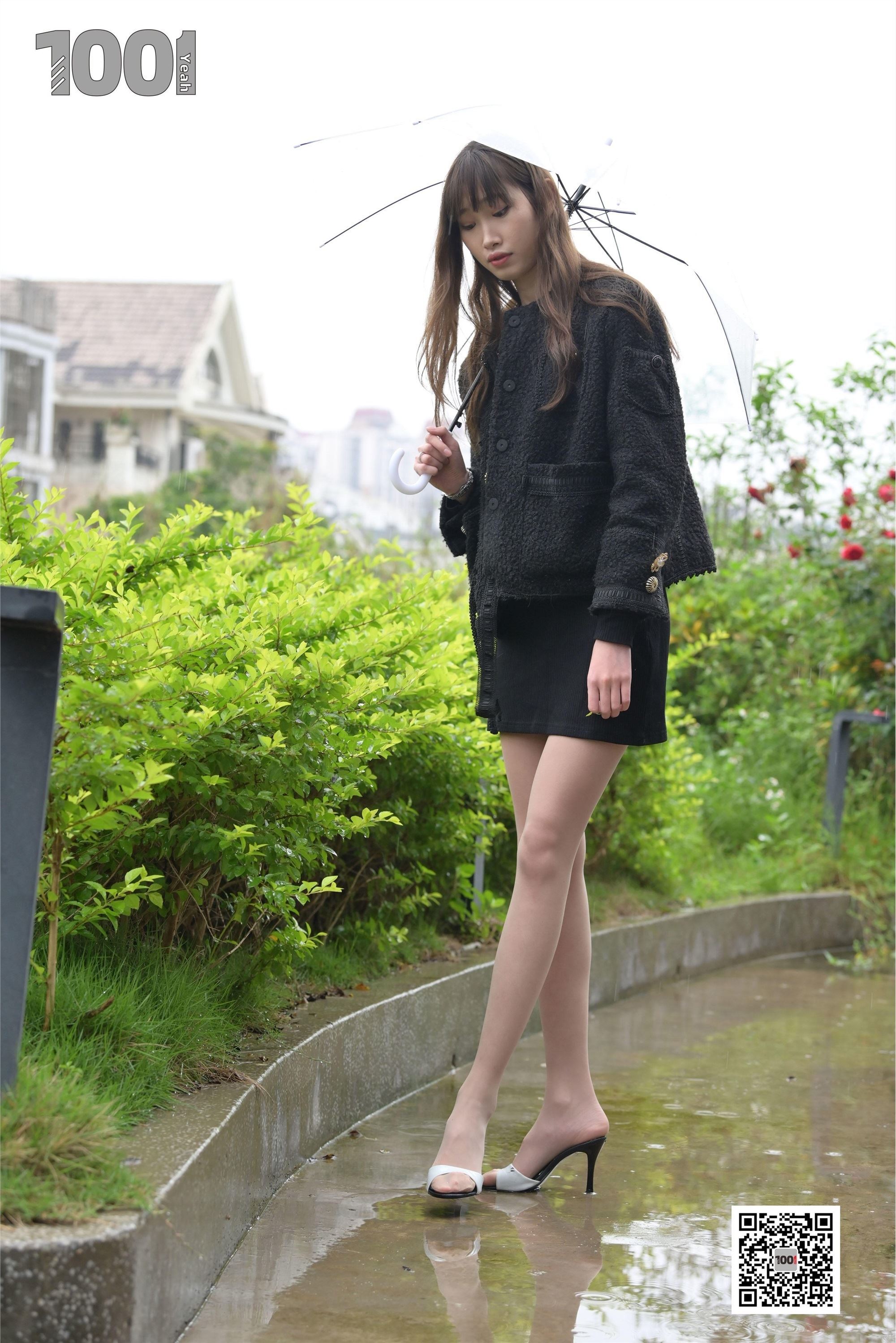 IESS异思趣向  一千零一夜《雨中漫步2》